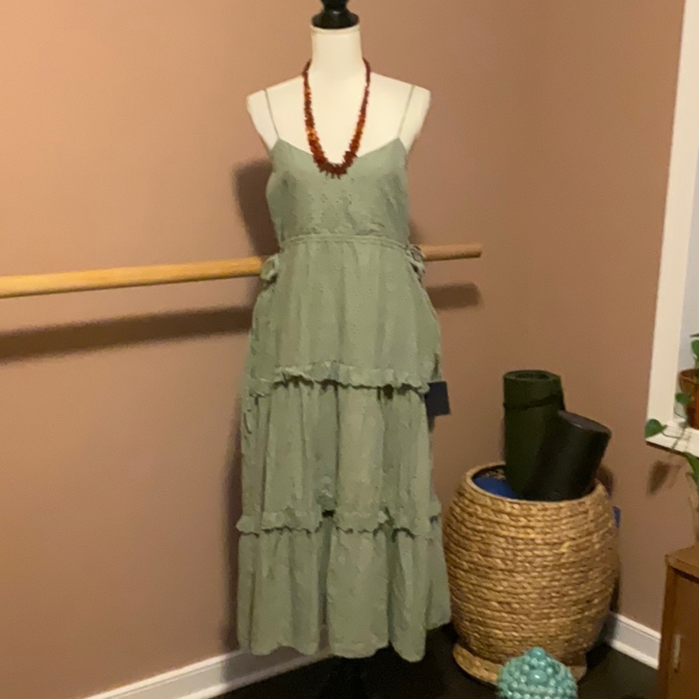 Lulus olive green eyelet dress S